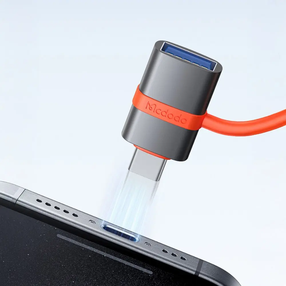 McDodo USB-A to USB-C Adapter with Silicone Hook
